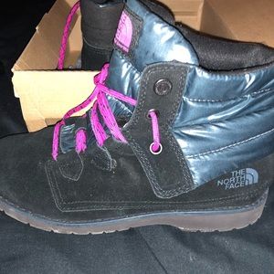 North face snow boots